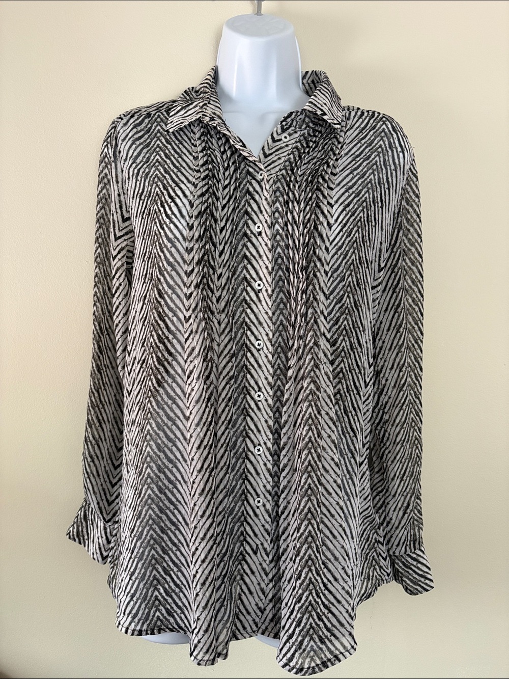 Christina Shear Black & White Chevron Button-Down Shirt